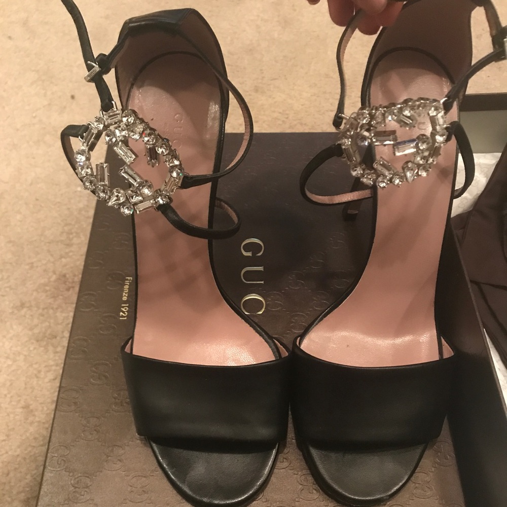 Authentic gently used Gucci heels